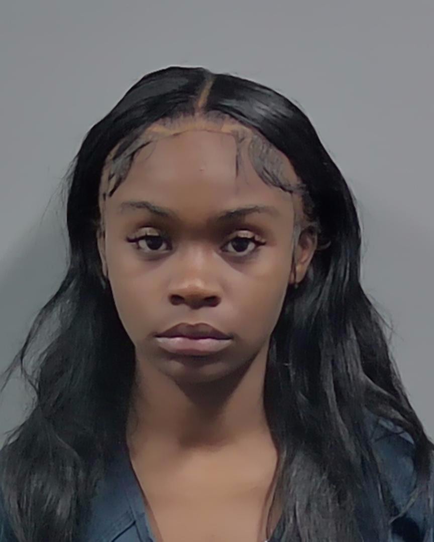 Booking photo of Khezyrah Thompkins