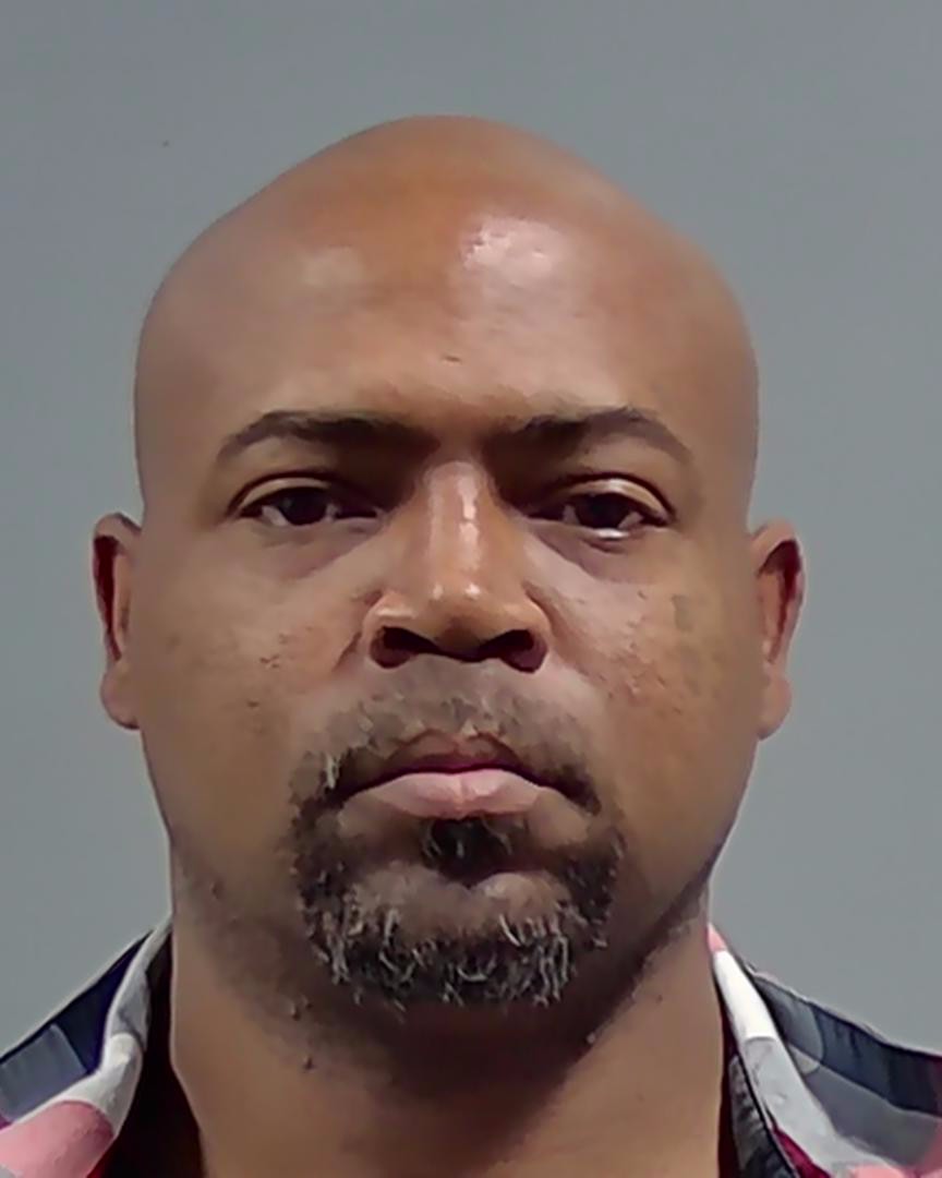 Booking photo of Carlos Garay