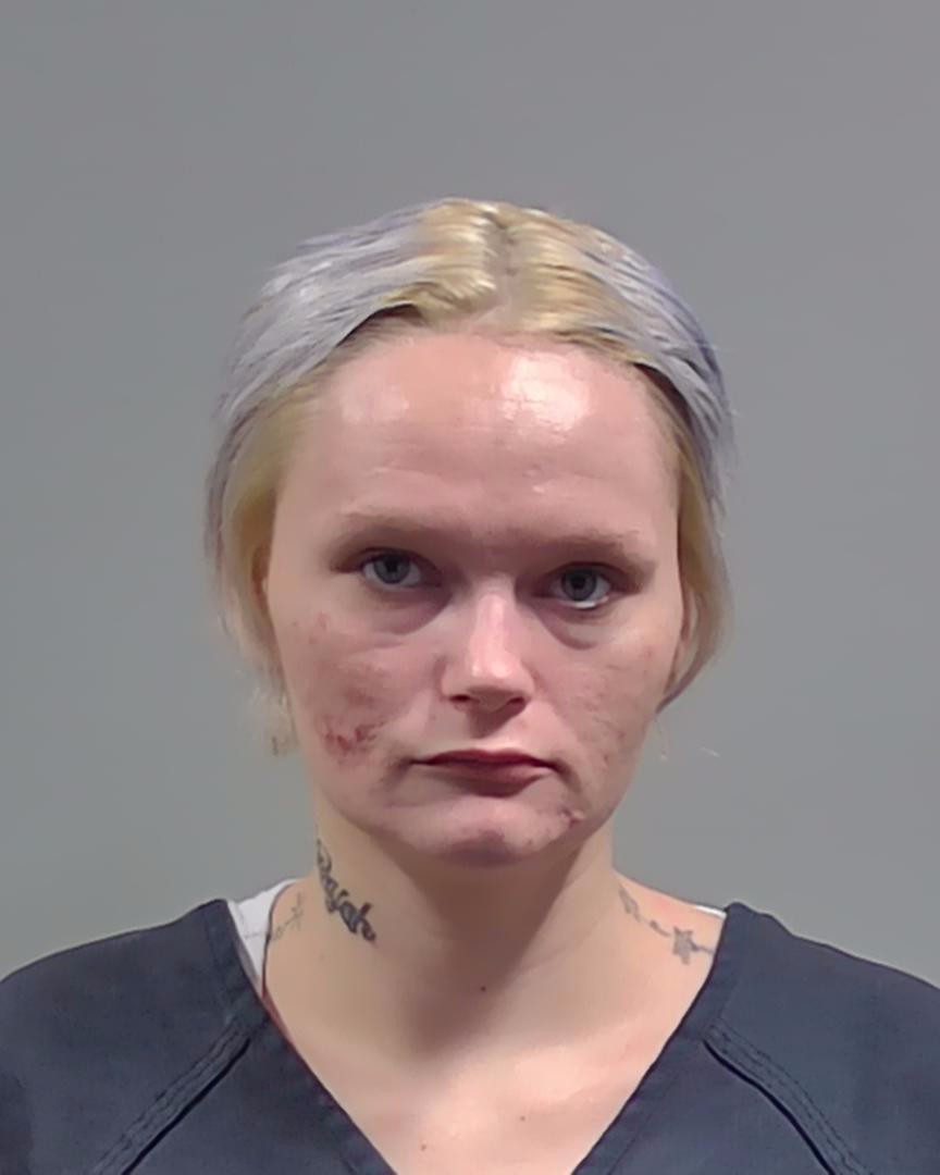 Booking photo of Dezarae Glover