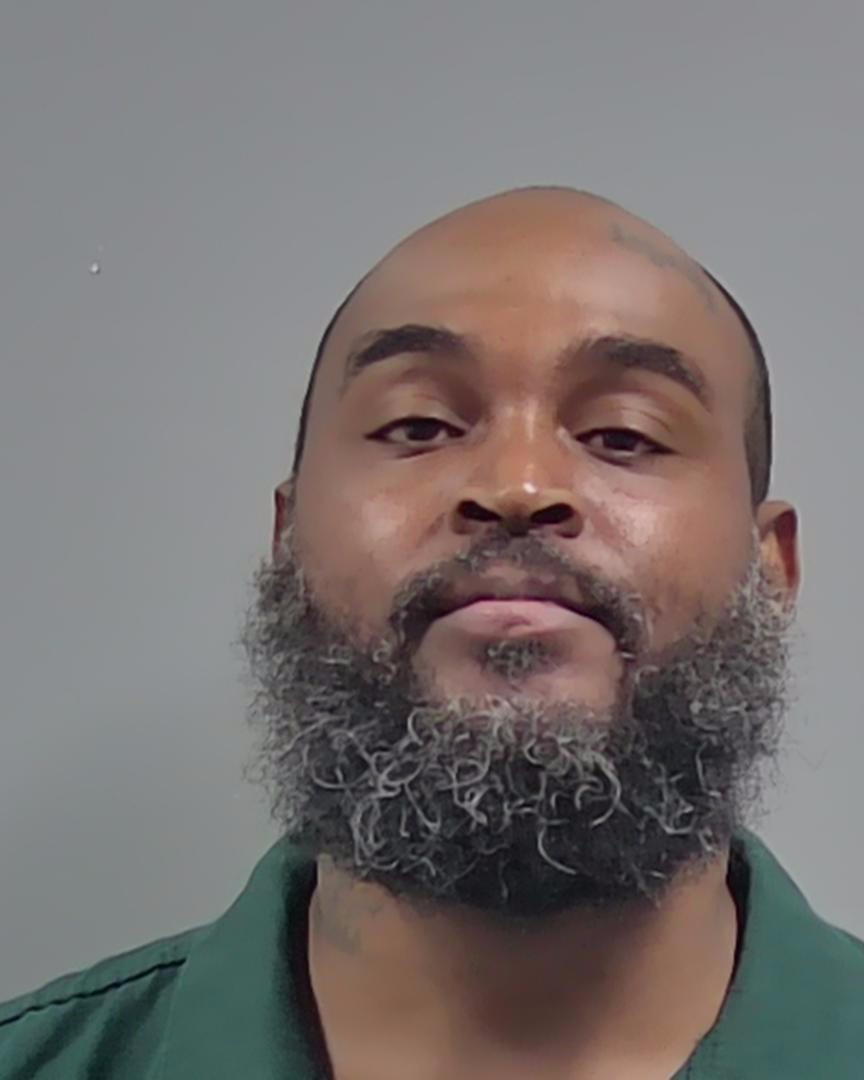 Booking photo of Dakarai Ashanti