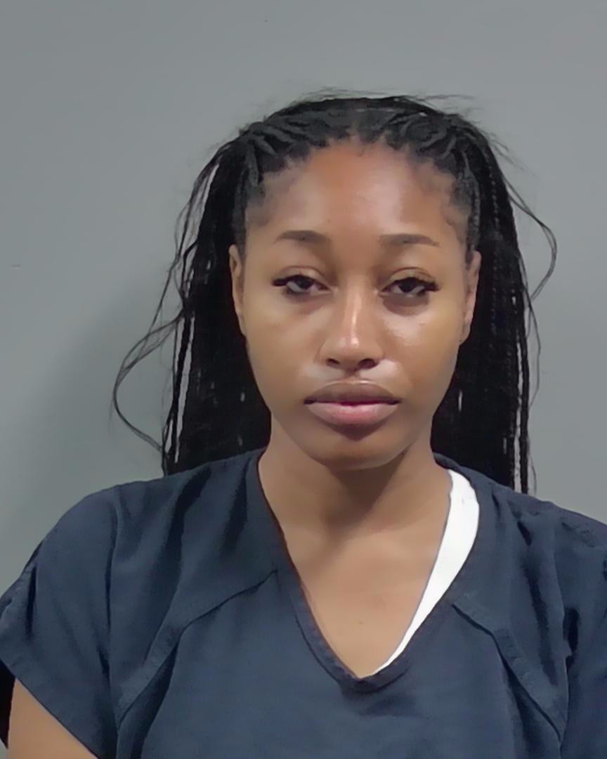 Booking photo of Leondra Williams