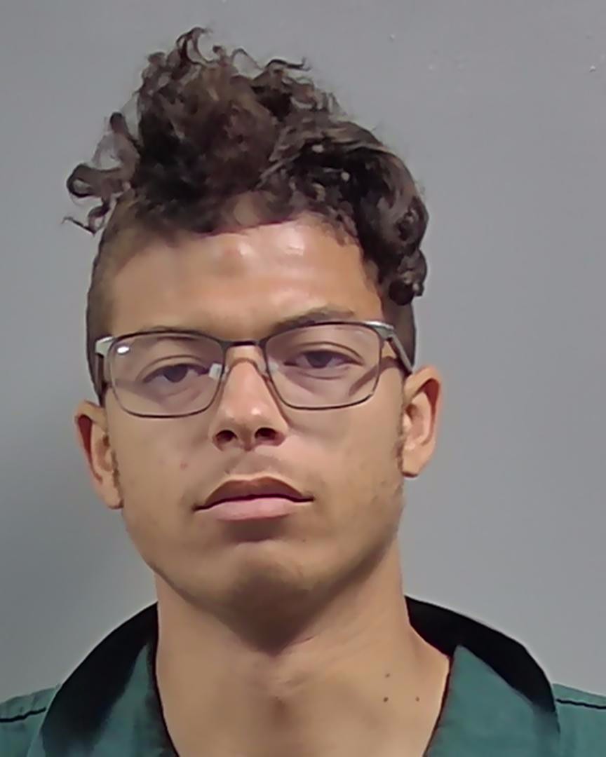 Booking photo of Aatreu Cross