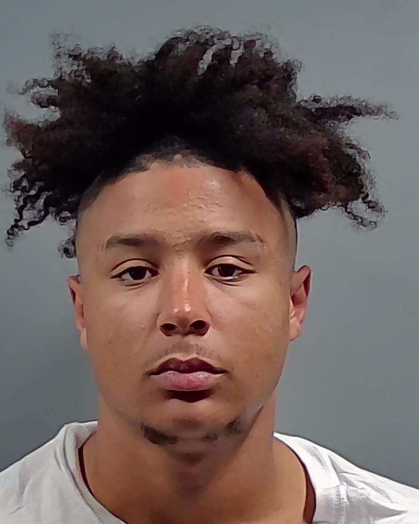 Booking photo of Isiah Davis