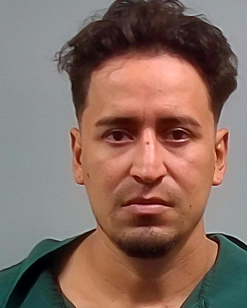 Booking photo of Giovanni Chinchilla