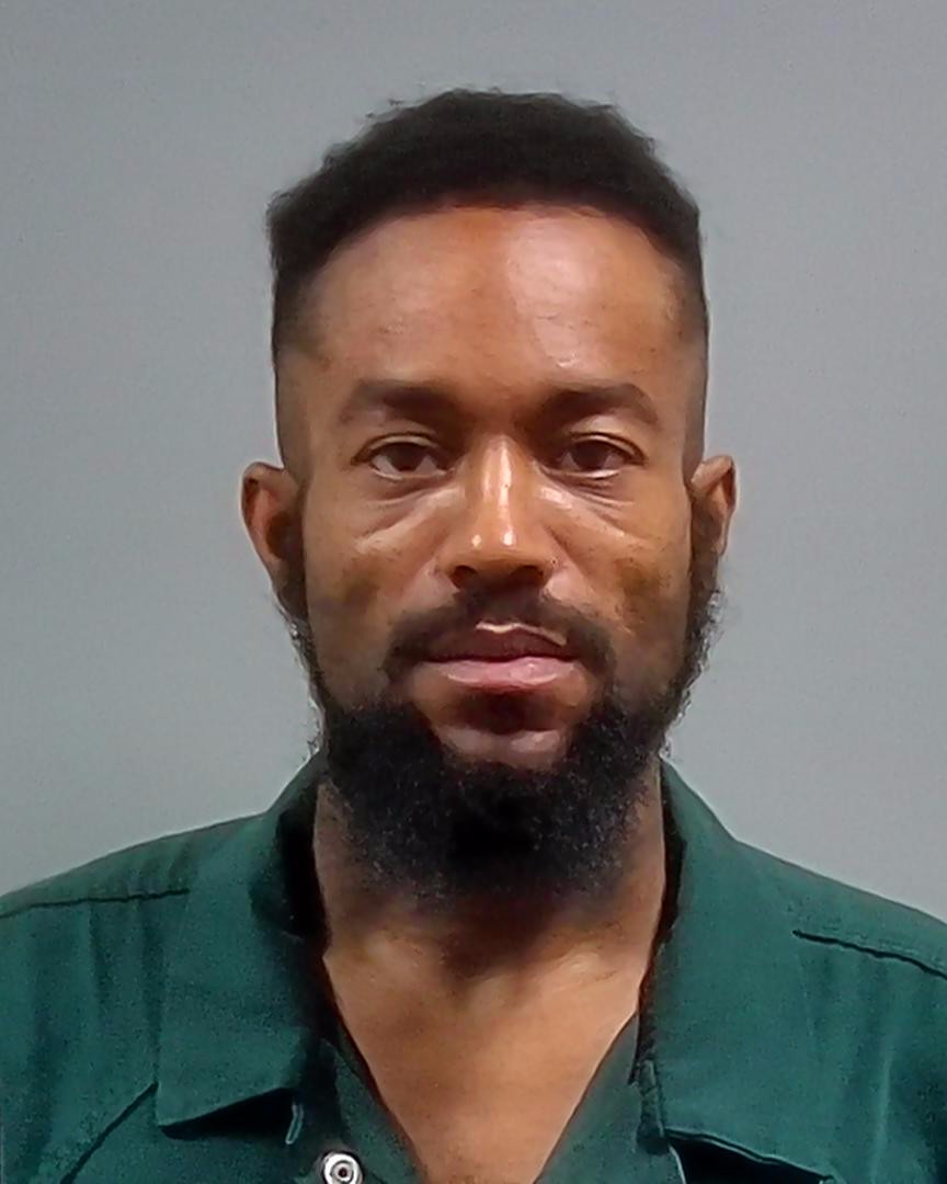 Booking photo of Darryl Miller