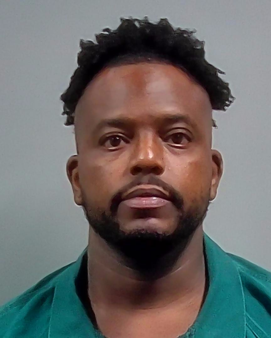 Booking photo of Che Standifer