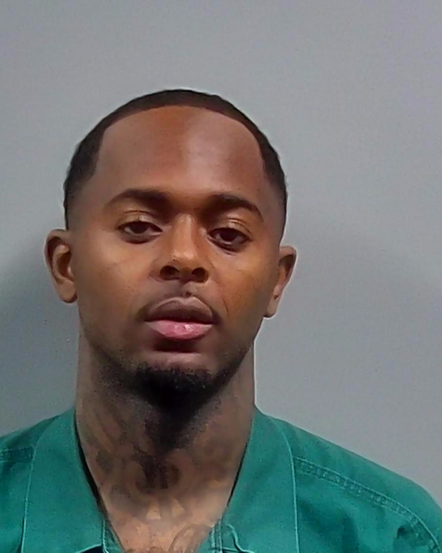 Chmonterrius Garrett booking photo