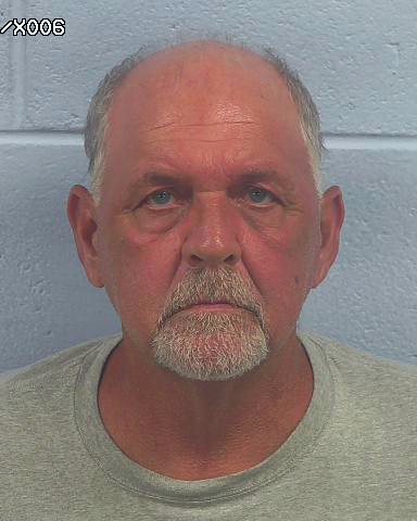 Booking photo of Tracy Hennis