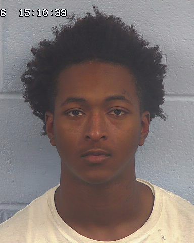 Booking photo of Detrick Reaves