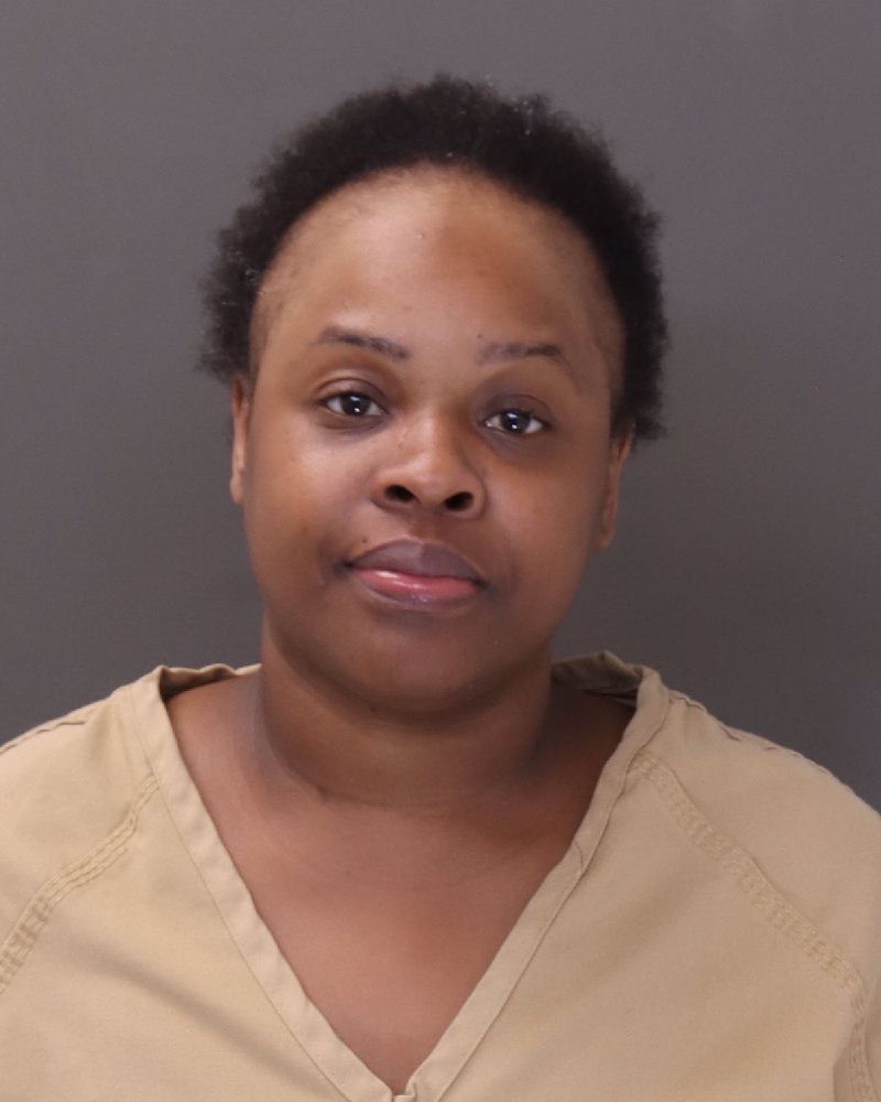 Booking photo of Amber M Thomas
