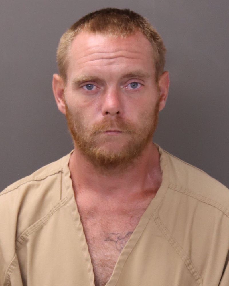 Booking photo of Matthew W Darrah