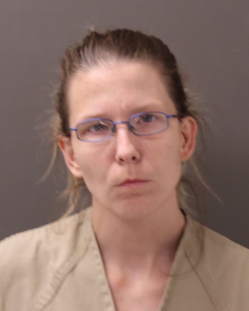 Booking photo of Kaitlyn Rae Costello