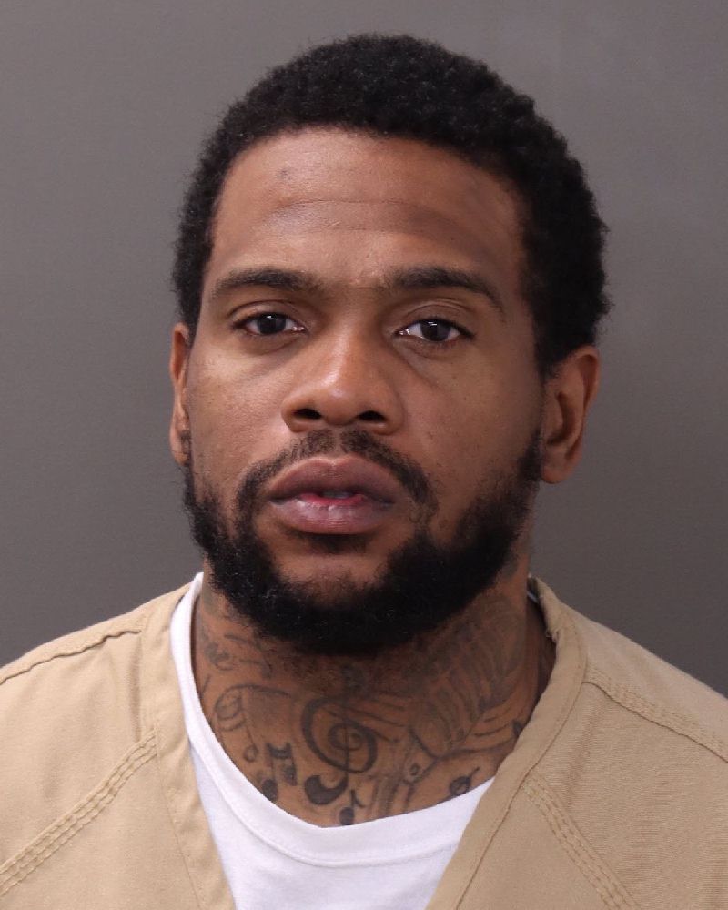 Booking photo of Davaughn T Shaw