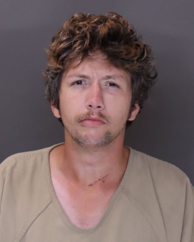 Daniel Robert Jr Pinto booking photo