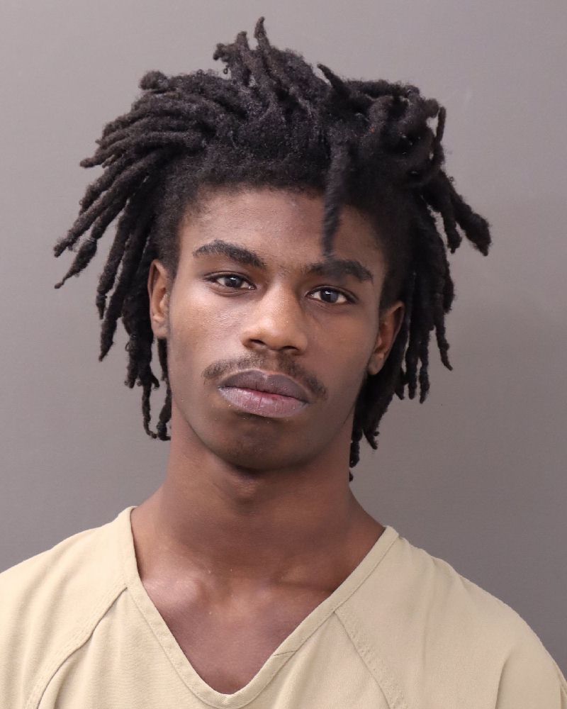 Booking photo of Deairus Umari Brown