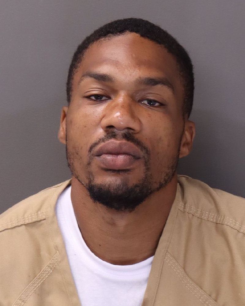 Booking photo of Christopher Lamar Lewis