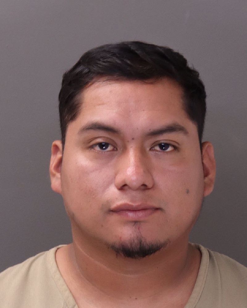 Booking photo of Edgar De La Cruz