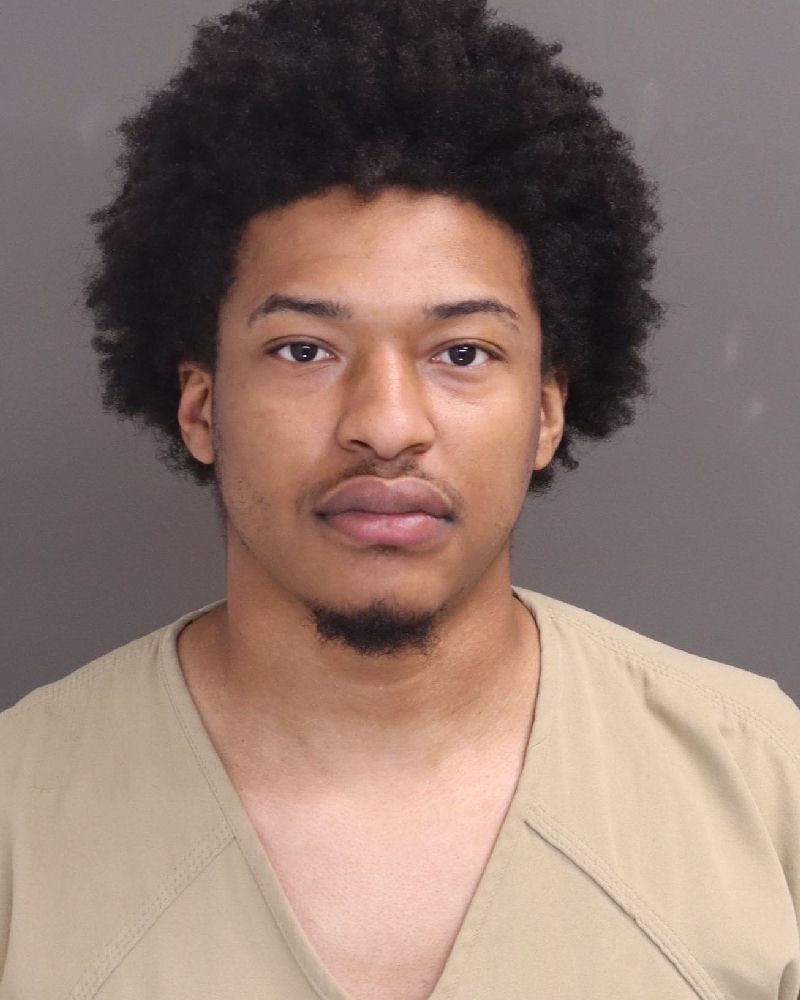Booking photo of Deionte Bennett