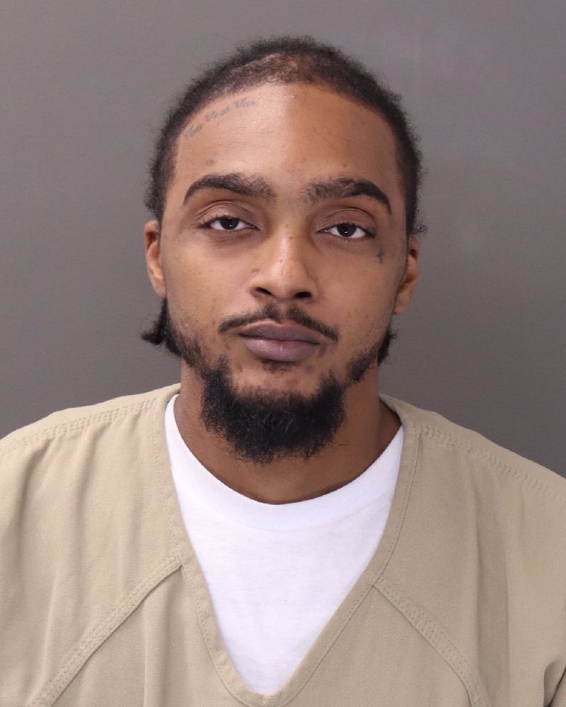 Booking photo of Craivontae D Johnson