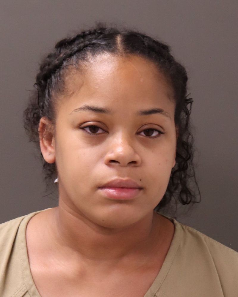 Booking photo of Leneakdra Renee Booth