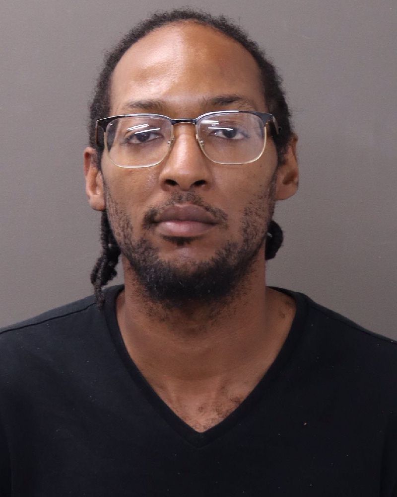 Shawn M Maxwell booking photo