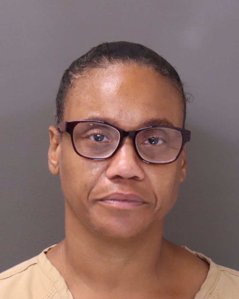 Booking photo of Sharnella Lita Lynn Saunders