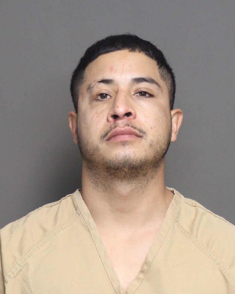 Booking photo of Luis Roberto Cuevas-nunez