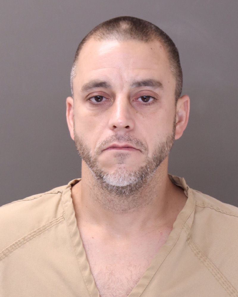 Booking photo of Matthew D Baldridge