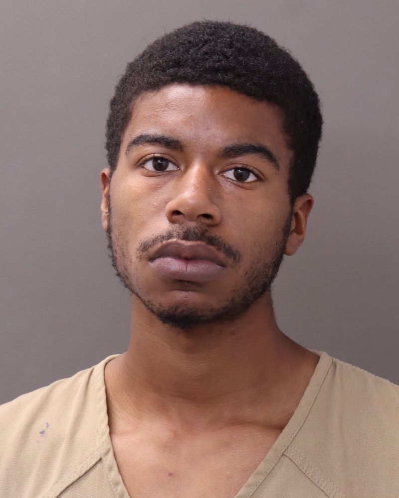 Booking photo of Myshaun Jamar Smith