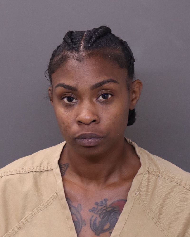 Booking photo of Isis La'shun Griffin