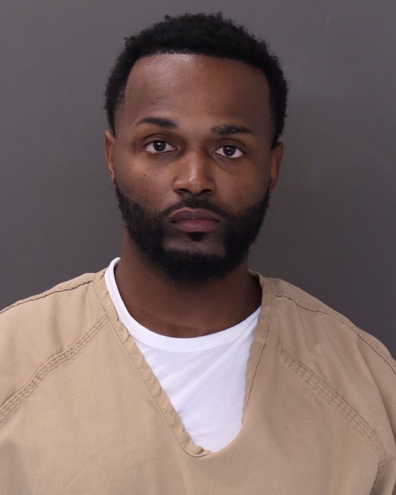 Booking photo of Ricardo Thompson