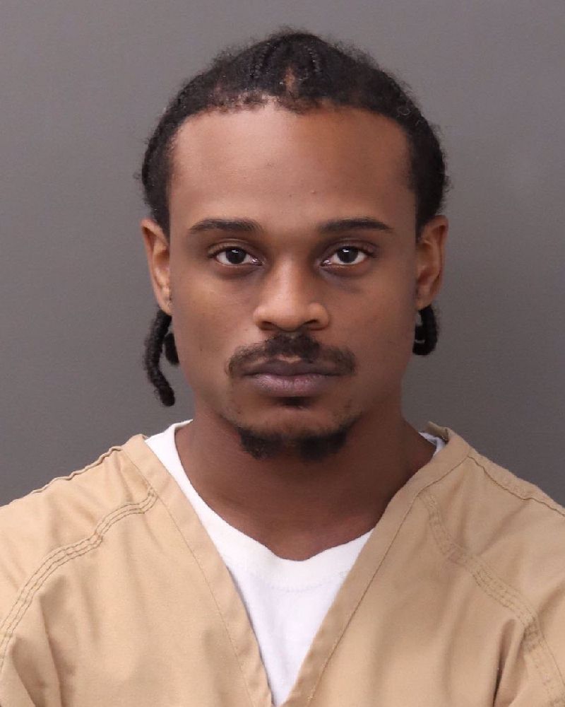 Booking photo of Desmund D Jones