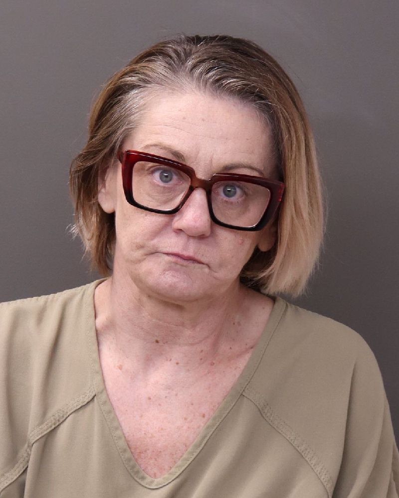 Booking photo of Jennifer Howdyshell