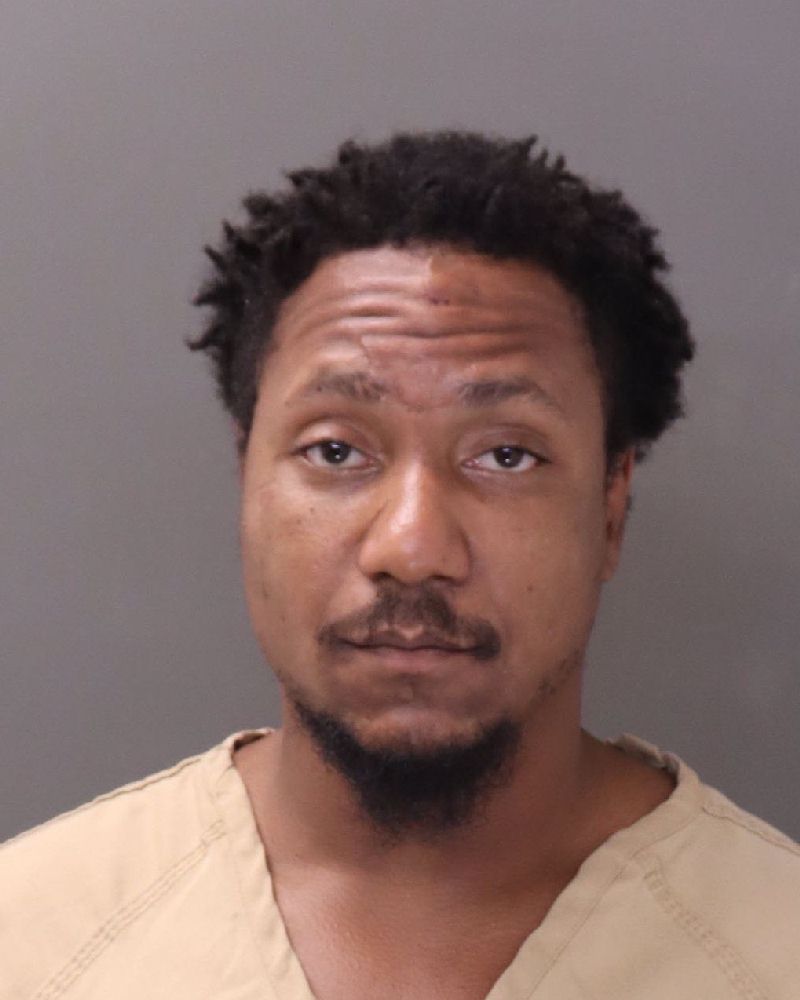Booking photo of Savon Clay