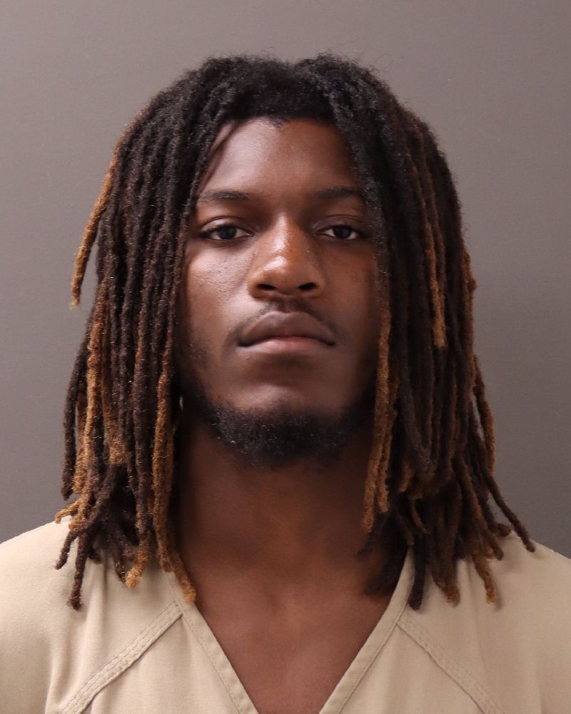 Booking photo of Tayvion Edwin Beard