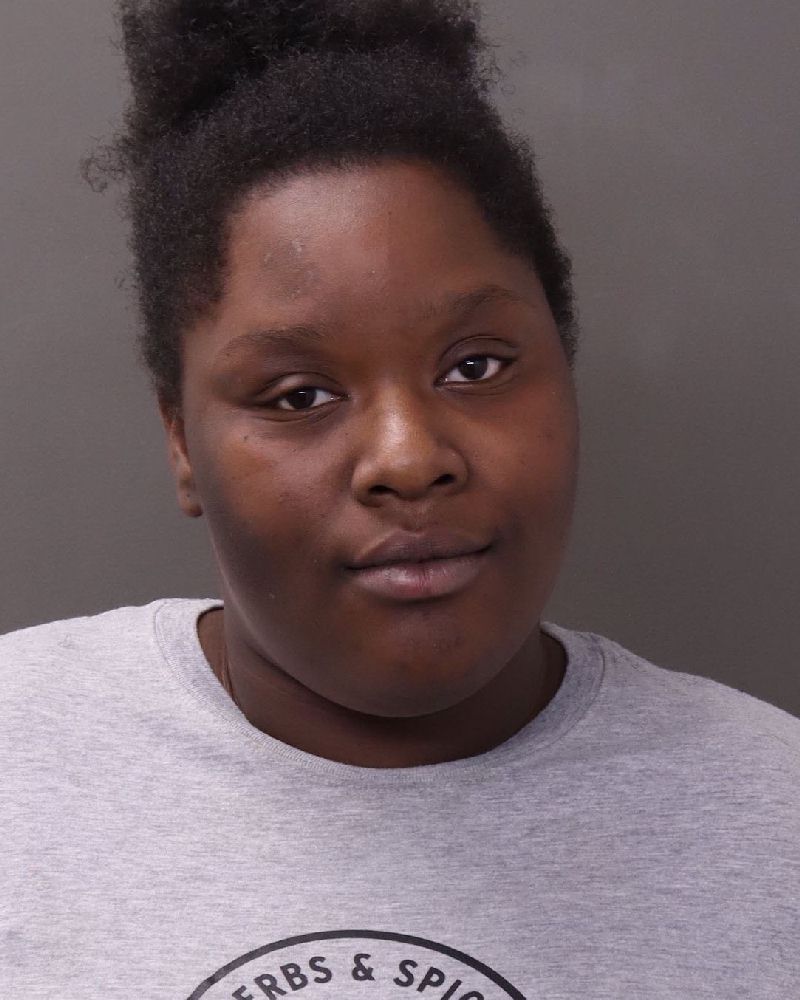 Eriana Pashon Mclean booking photo