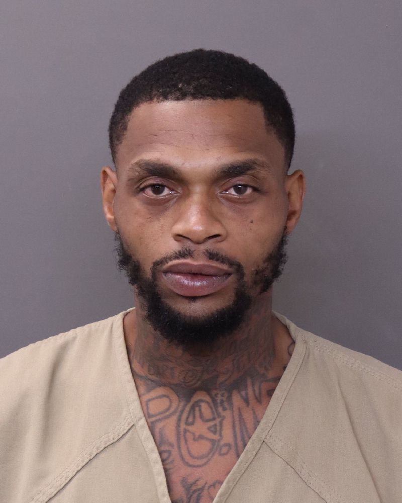 Booking photo of Derrell G Jr Gray