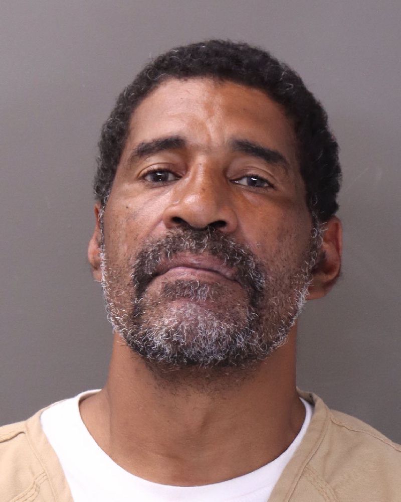 Booking photo of Kevin Dewayne Lewis