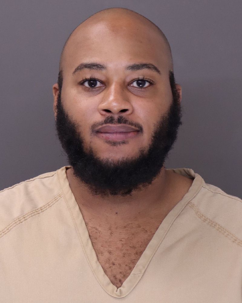Booking photo of Deunte Tyrel Banks