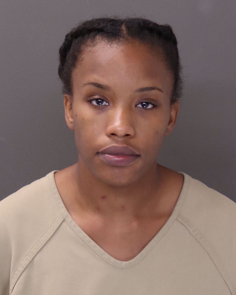 Booking photo of Makayla Ann Macklin
