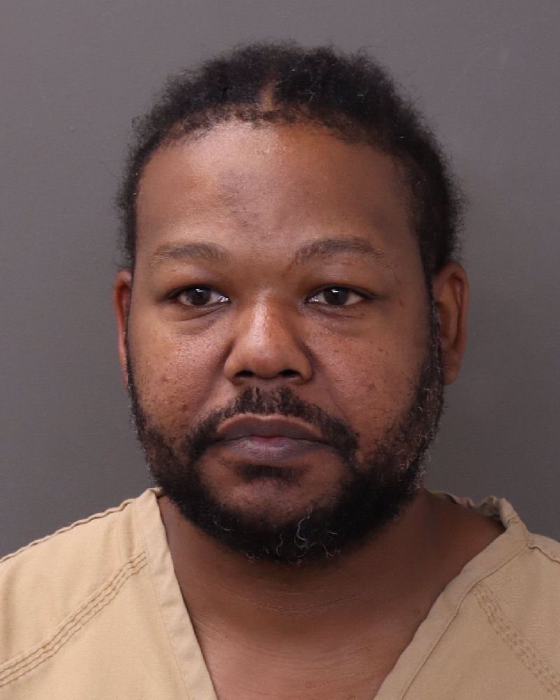 Booking photo of O'bryan Shade