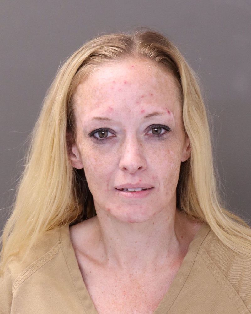 Booking photo of Amy Lynn Justus