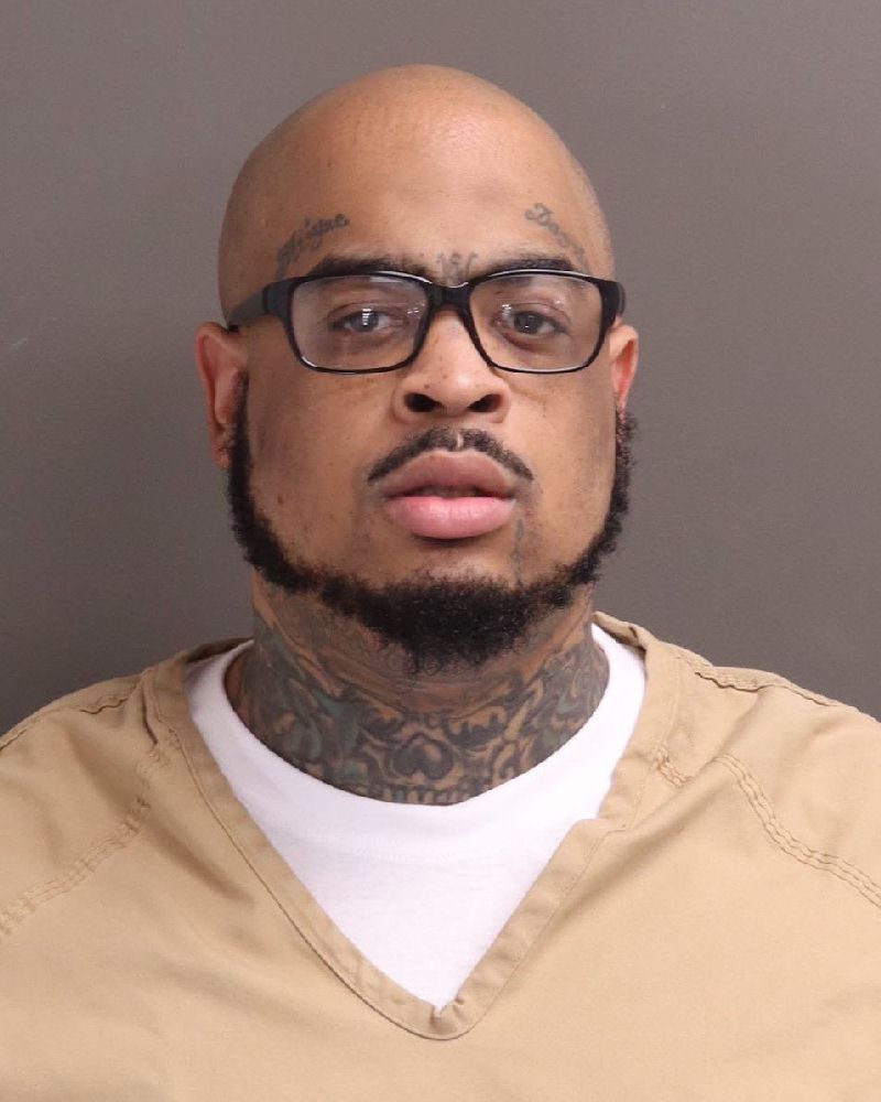 Booking photo of Anthony T Iii Saunders