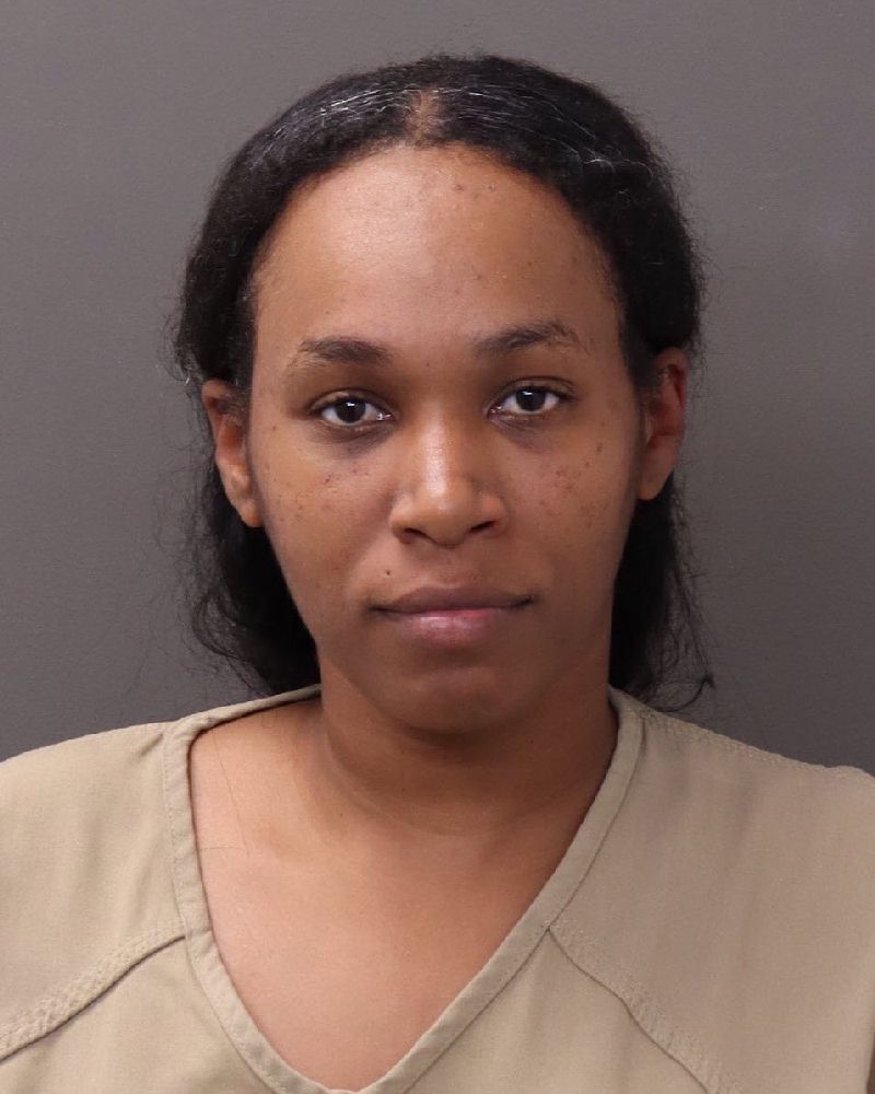 Booking photo of Shaniqua Monique Green