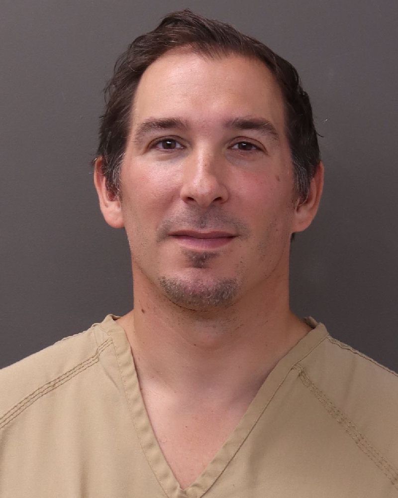 Booking photo of Thomas Allen Sadens