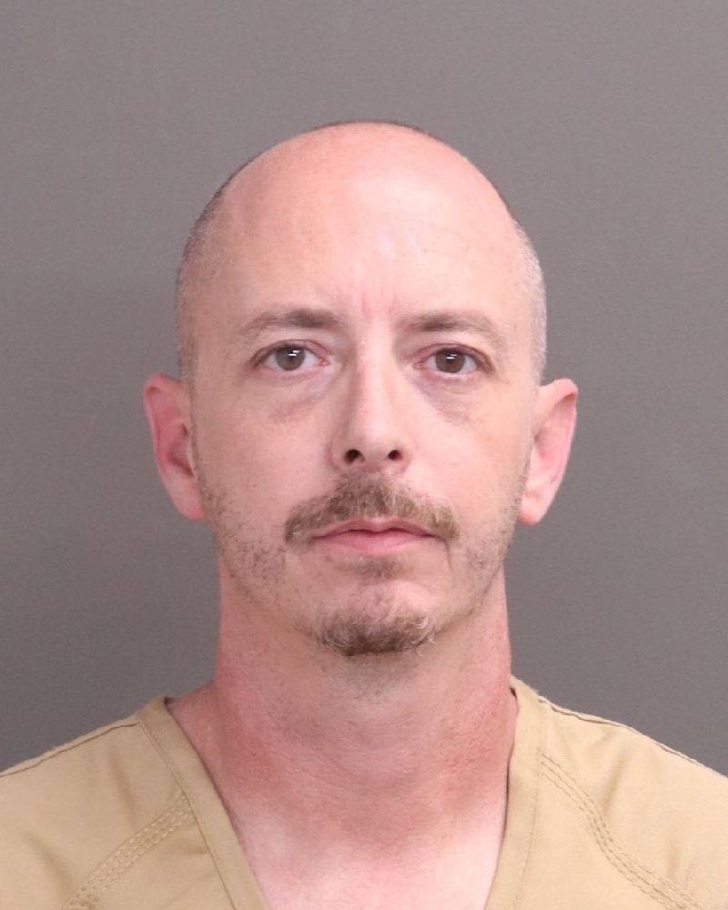 Booking photo of Robert Q Cundiff
