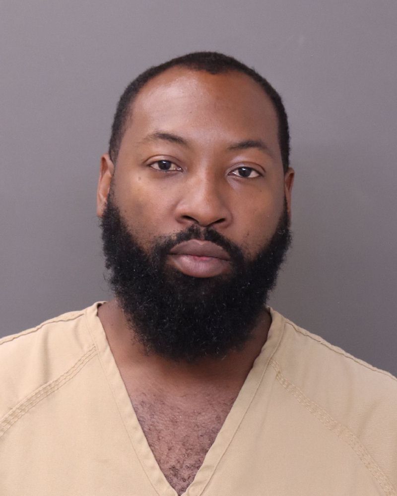 Booking photo of Devante Davis