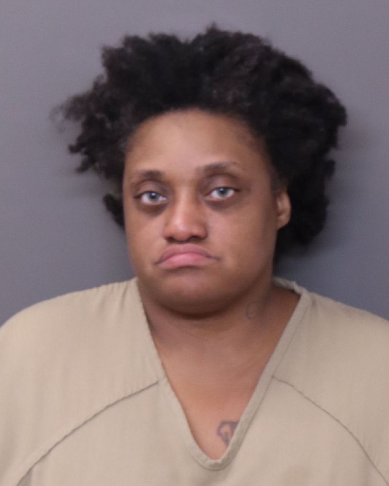 Booking photo of Jamika Perry