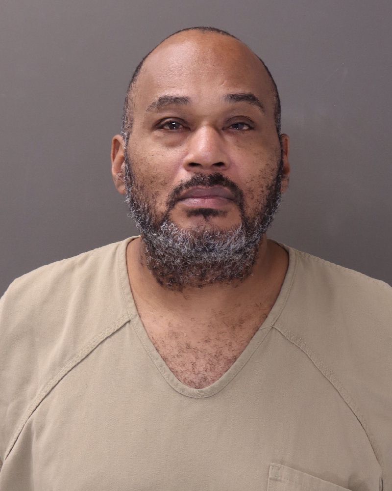 Booking photo of Deshawn L Benjamin