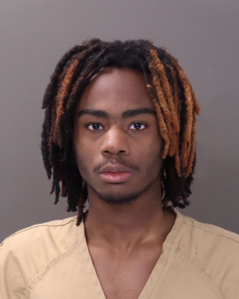 Booking photo of Keontai Smith